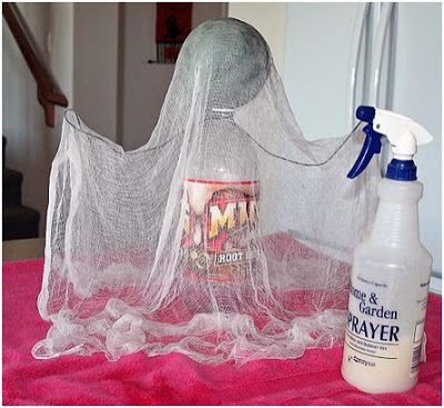 como hacer un fantasma para decorar en halloween