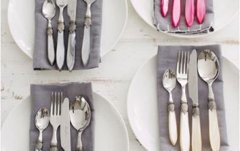 Una idea para presentar cubiertos en la mesa.