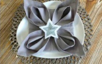 Una idea para doblar servilletas en Navidad.