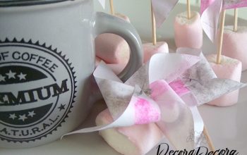 Molinillos de viento hechos a mano que decoran