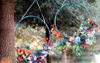 Hula hoop, flores y hacer un adorno para decorar el exterior